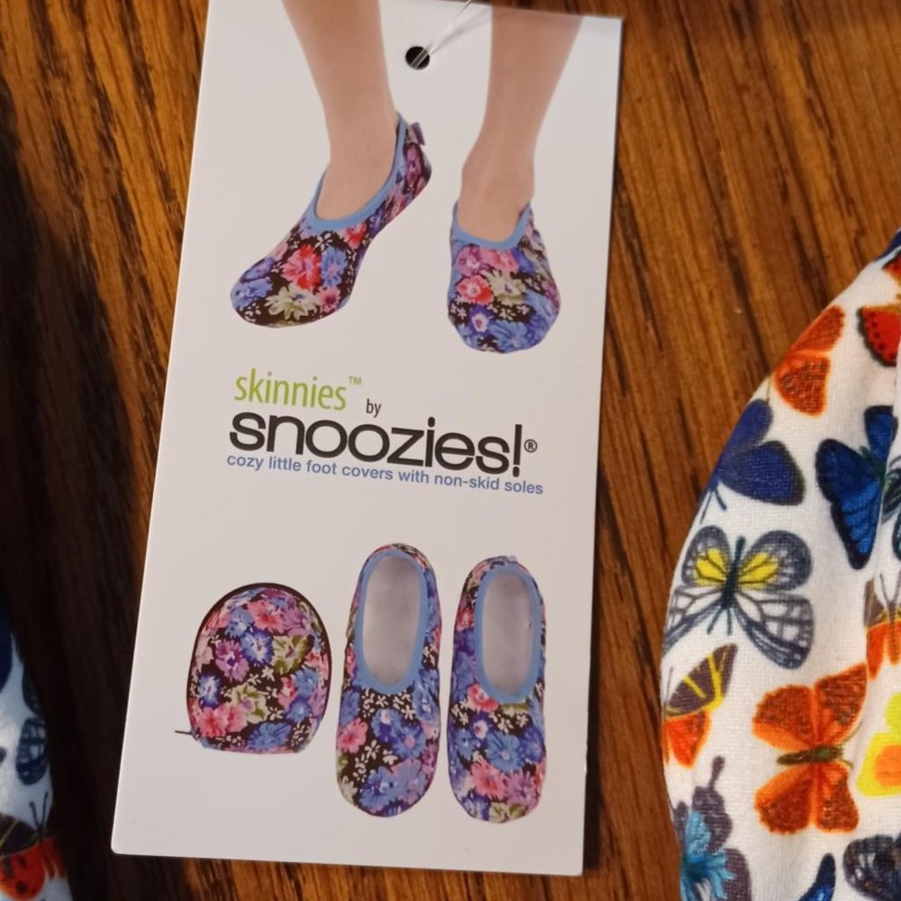 Women's Snoozies 'Skinnies' with travel pouch, Size L - 9/10, NWT - Picture 8 of 8